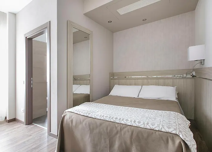 Conradi Hotell Chiavenna