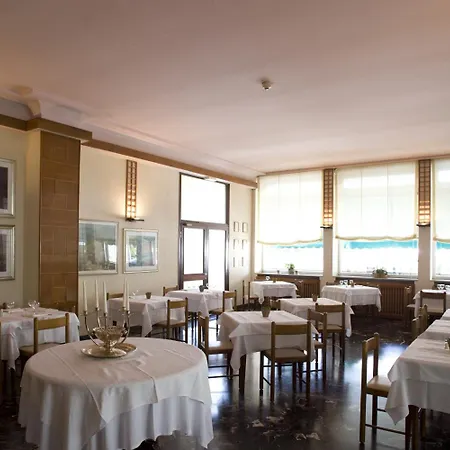 Conradi 3* Chiavenna