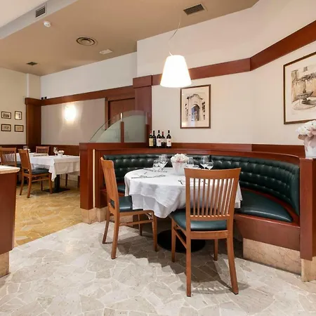 Conradi 3* Chiavenna